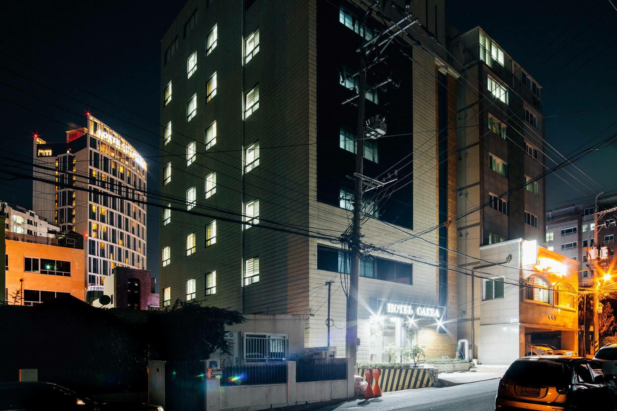 Oakra Hotel Jeju Exteriör bild